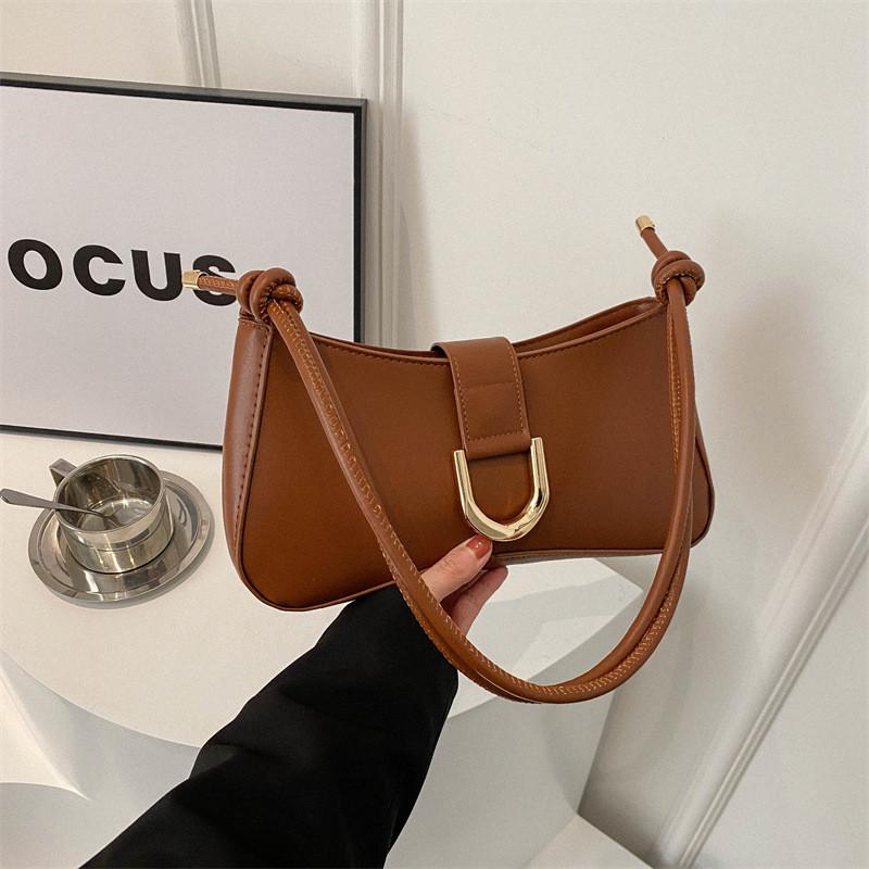 Stylish Minimalist Casual Single Shoulder Bag Underarm Bag With Contrast Stitching Elements