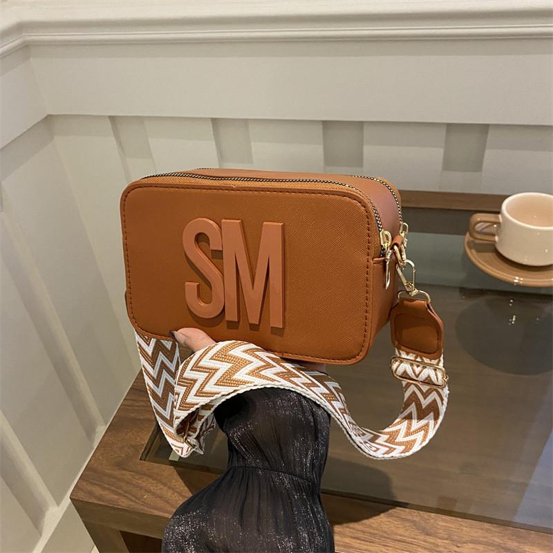 Minimalist Pu Small Square Bag With Shoulder Strap For Daily Women