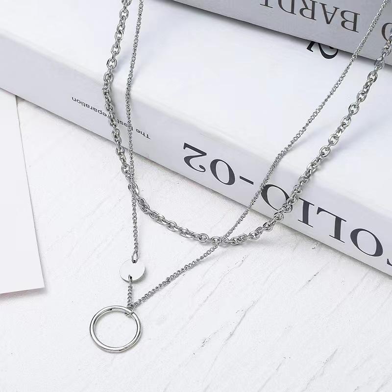 Sweet and cool double-layer titanium steel necklace women's 1111 new trendy collarbone chain niche design senior neck chain pendant women
