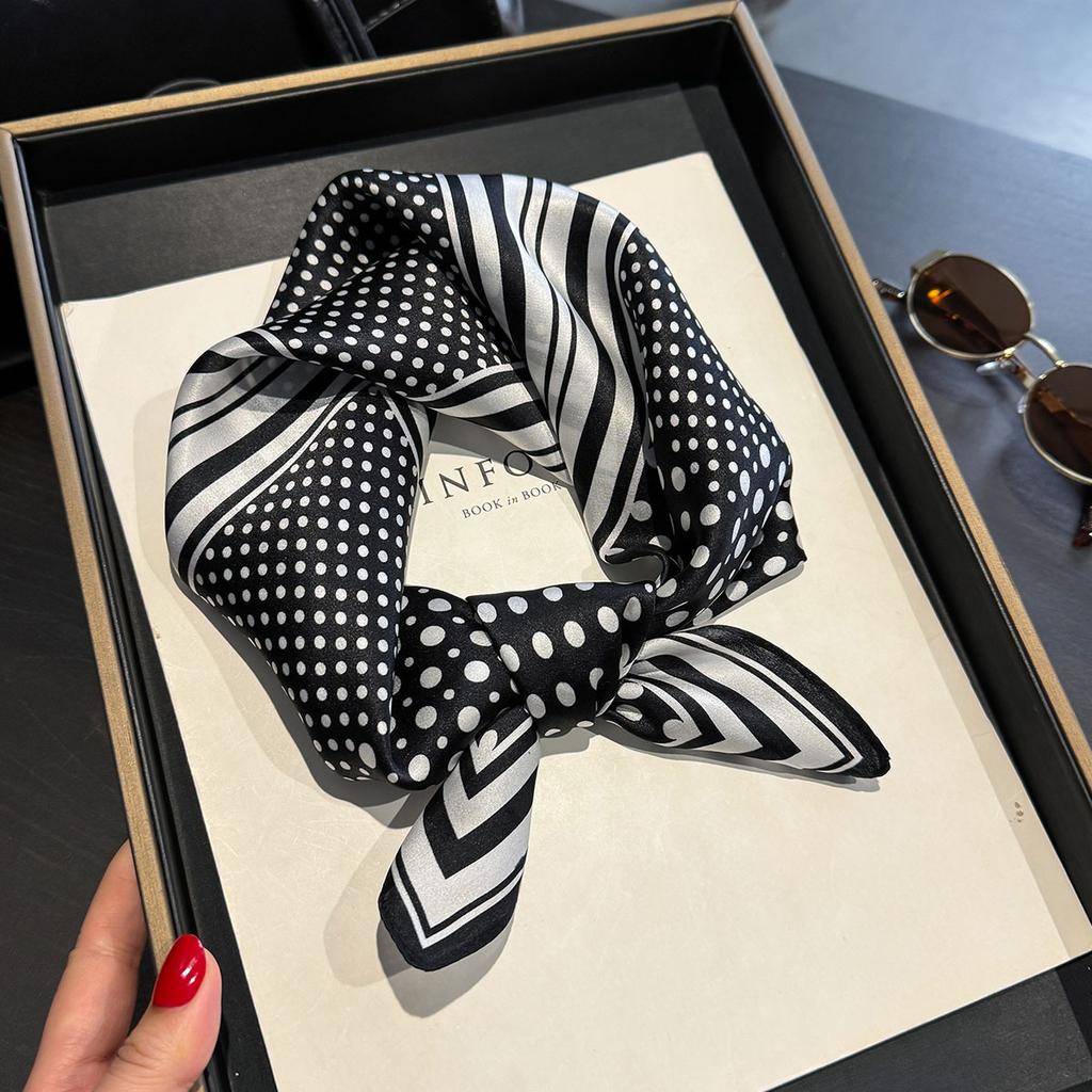 Luxury 100% Mulberry Silk Scarf Women Dot Print Bandana Shawl Lady Neckerchief Handkerchief Female Decorative Wrap 53cm