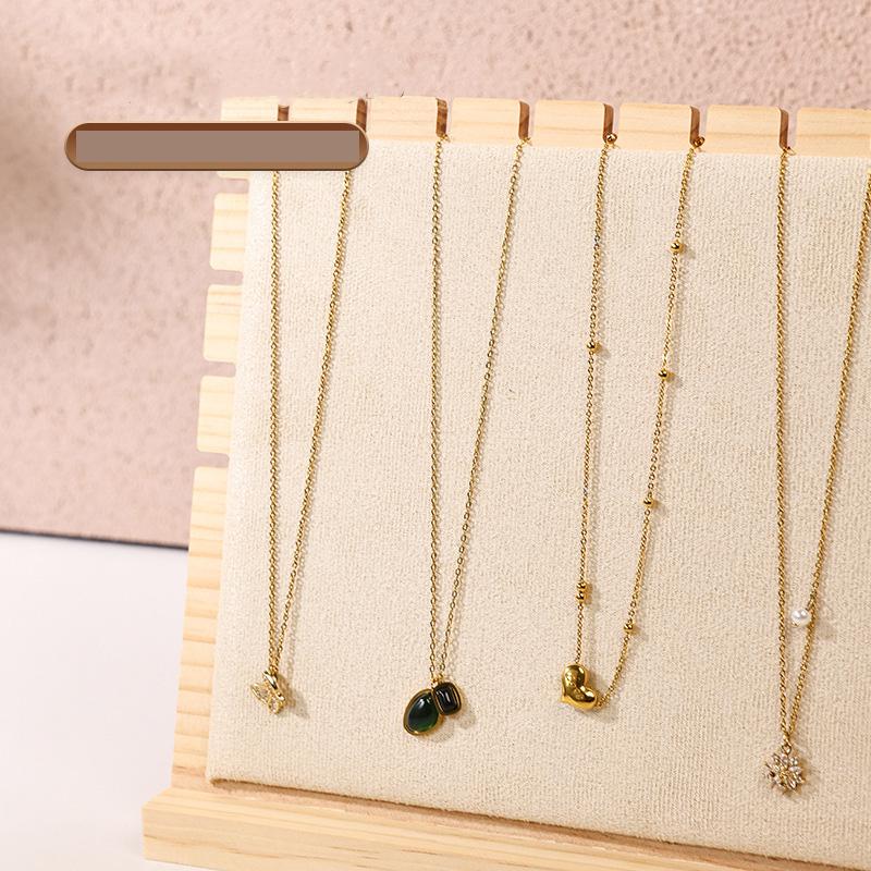 Creative Solid Wooden Jewelry Display Frame Fashion Necklace Holder Pendant Support Stand for Jewelry Showcasing