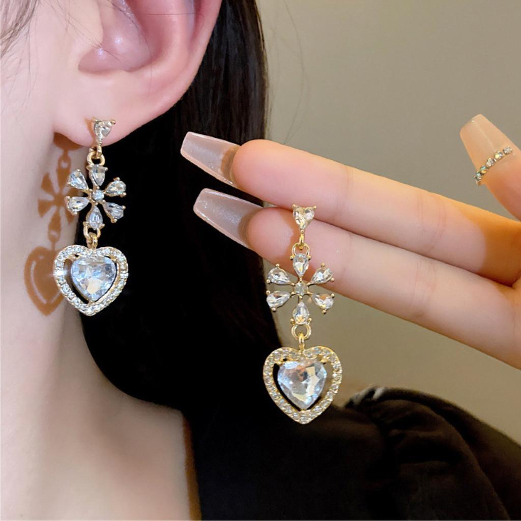 Women's Heart Stud Earrings with Sparkling, Elegant Dainty Jewelry for Trendy Look