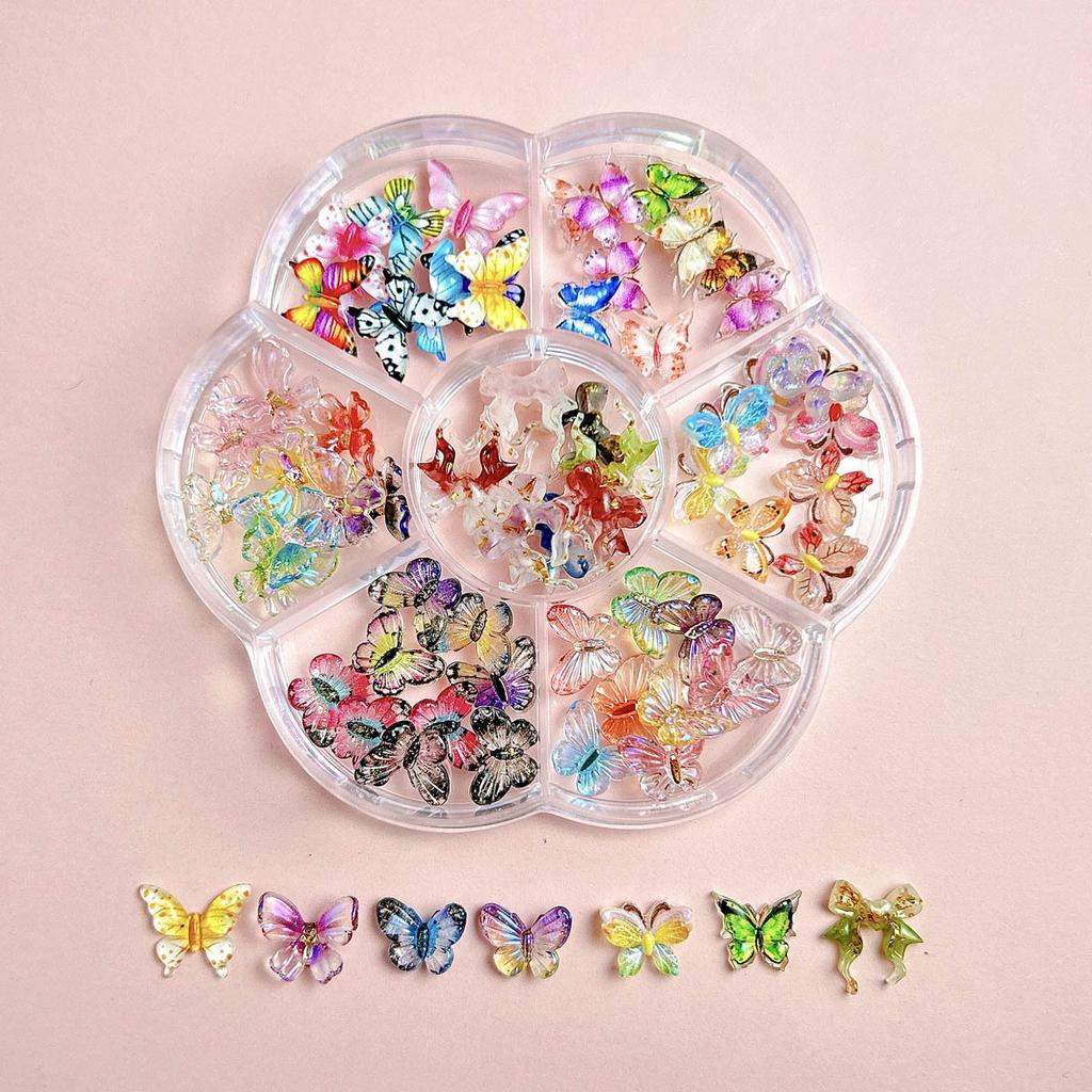 1Box Mixed Cute Simulated Dessert Candy Butterfly Nail Art Decorations 3D Resin Cartoon Cat Fish Bear Nail Charms Supplies