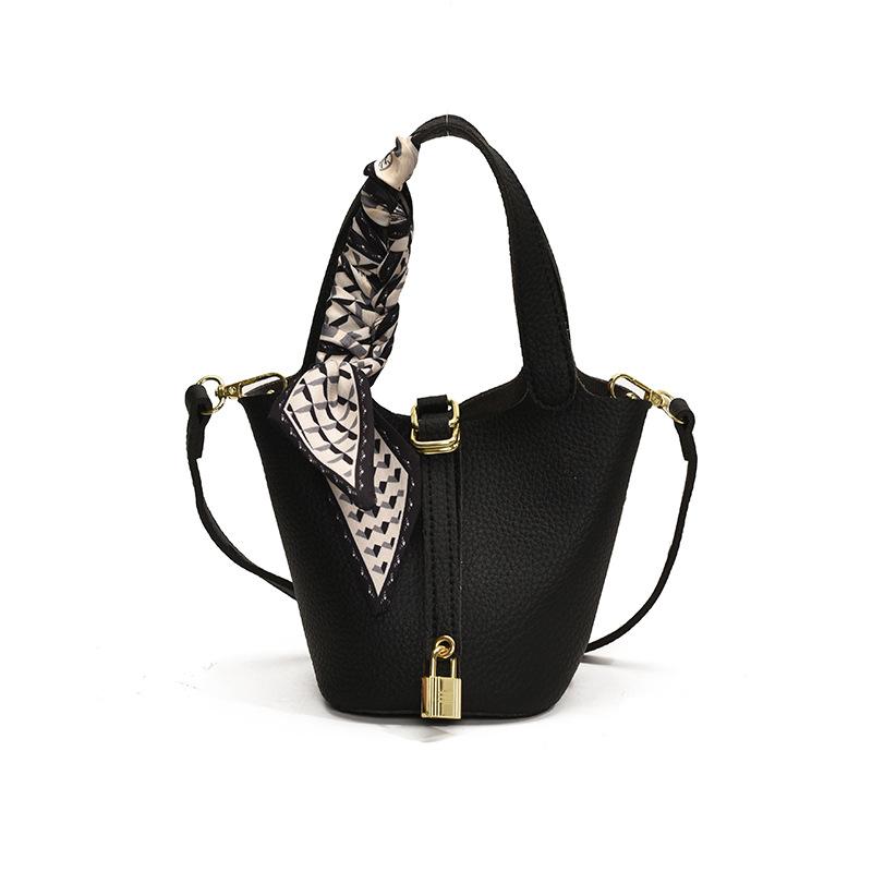 Популярная популярная мода узор личи темперамент продвинутое чувство портативная сумка-ведро женская досуг поездки нишевая сумка-мессенджер сумка