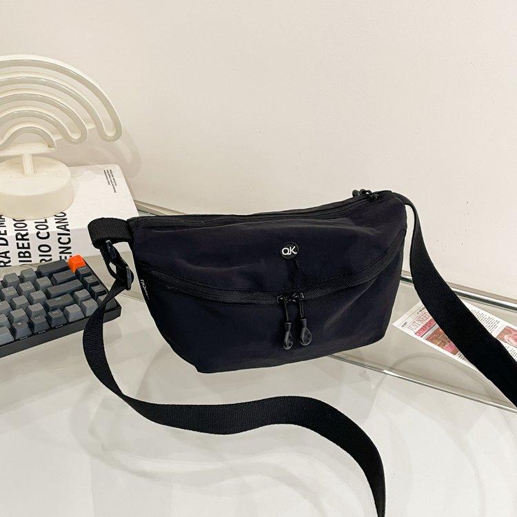 Portable And Simple Dumpling Bag, Fashionable And Versatile Sports Cycling Breast Bag, Daily Commuting Shoulder Messenger Bag