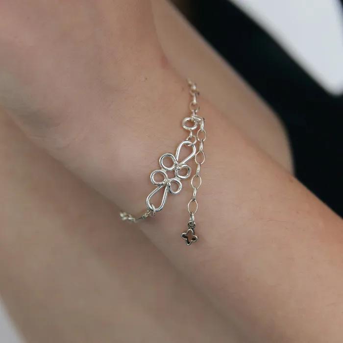 Knot Link Bracelet