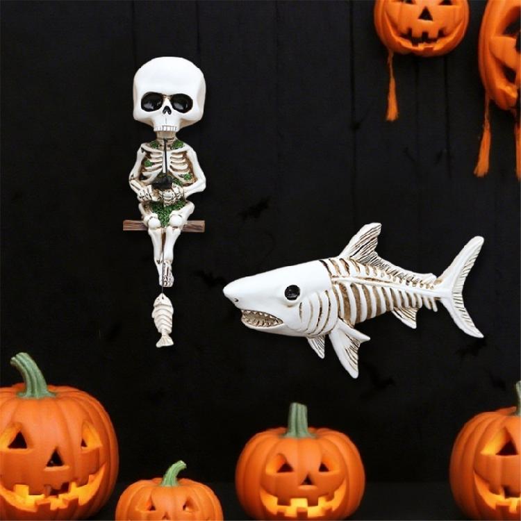 2Piece Skeleton Angler Shark Statue Set Resins Wall Decors For Halloween Parties Aquariums Enthusiasts Or Horror Collectors