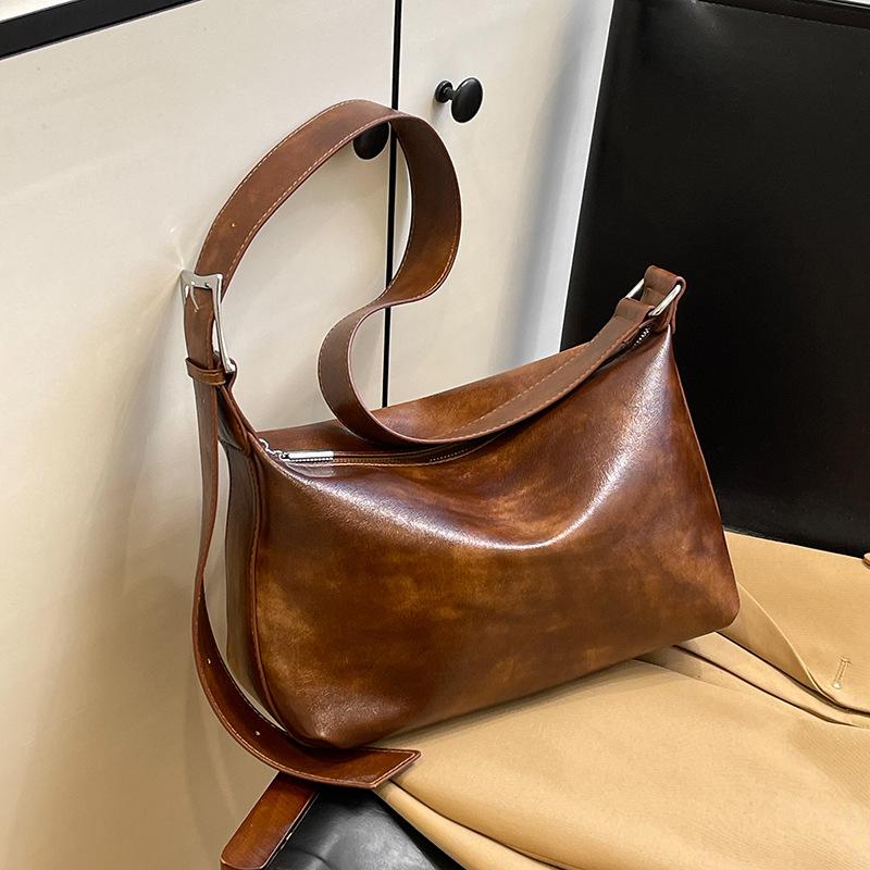 Retro Single Shoulder Armpit Bag, Pillow Bag, Women's Premium Sense Large Capacity Bag, Women's Large Oblique Span Bag