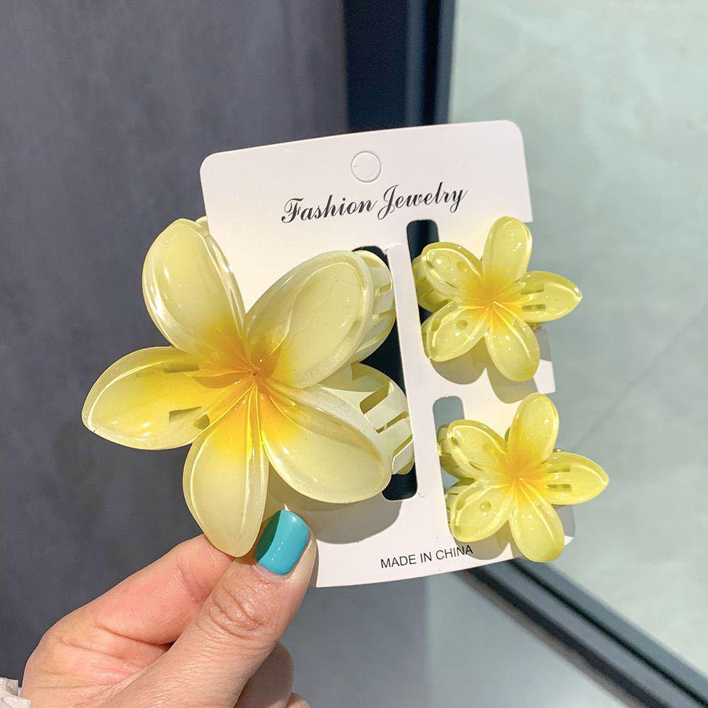Plumeria Claw Clip: European & American Stylish Hair Accessory for Updos