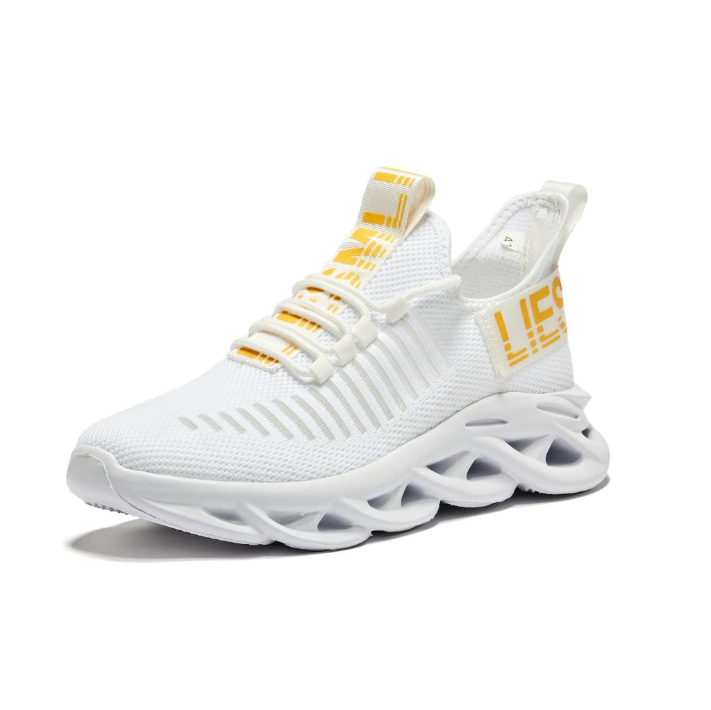 New Men's Casual Sports Shoes Breathable Lightweight Fashionable Simple Outdoor Running Shoes Men's Driving Shoes