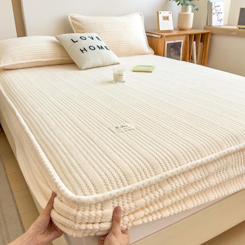 Class A Jacquard Milk Velvet Fitted Sheet and Mattress Protector Set