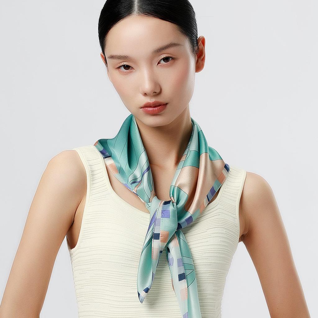 100% Mulberry Silk Classic Fashion Square Scarf for Women