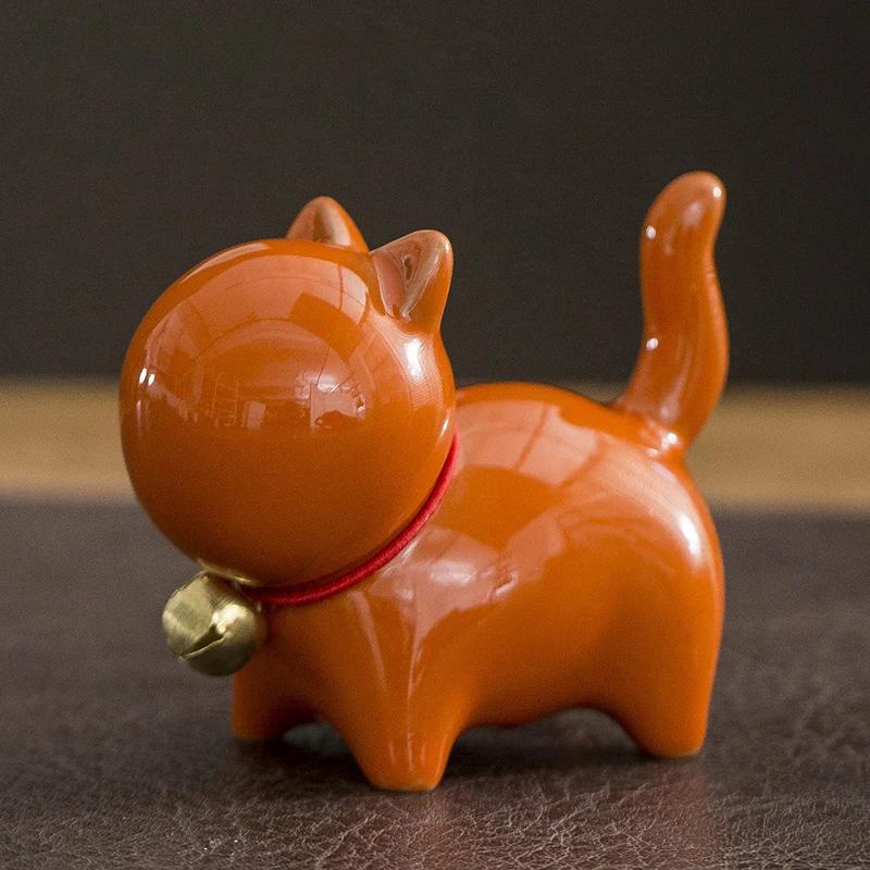 Adorable Kitten Miniature Figurine Ceramic Cat Ornament with Bell Micro Landscape Desktop Decor For Cat Lovers