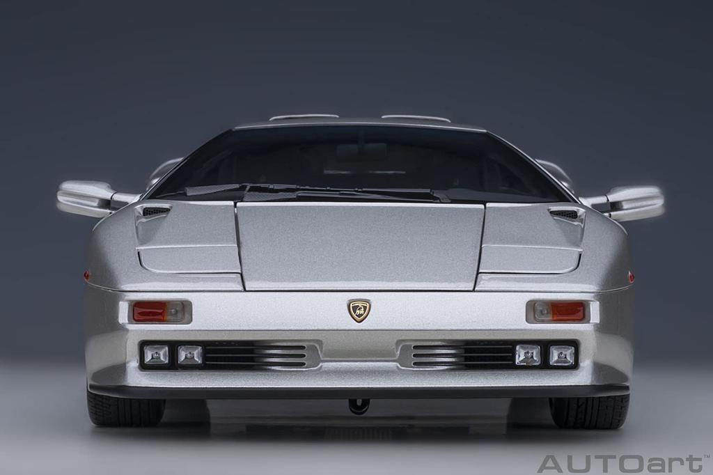 AUTOart Lamborghini Diablo SE30 Jota Stříbrný Hotový model 79143 1/18 TITANIO/Metalický