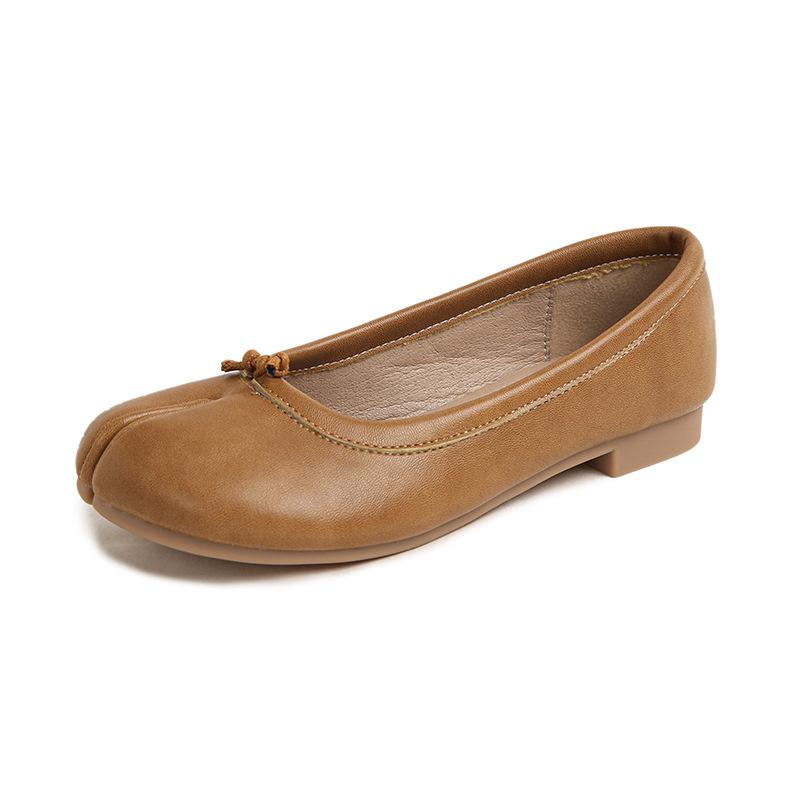 

Весенне-осенние женские зеркальные туфли с раздвоенным носком и плоской подошвой, одинарные туфли с мелким вырезом и юбкой 43