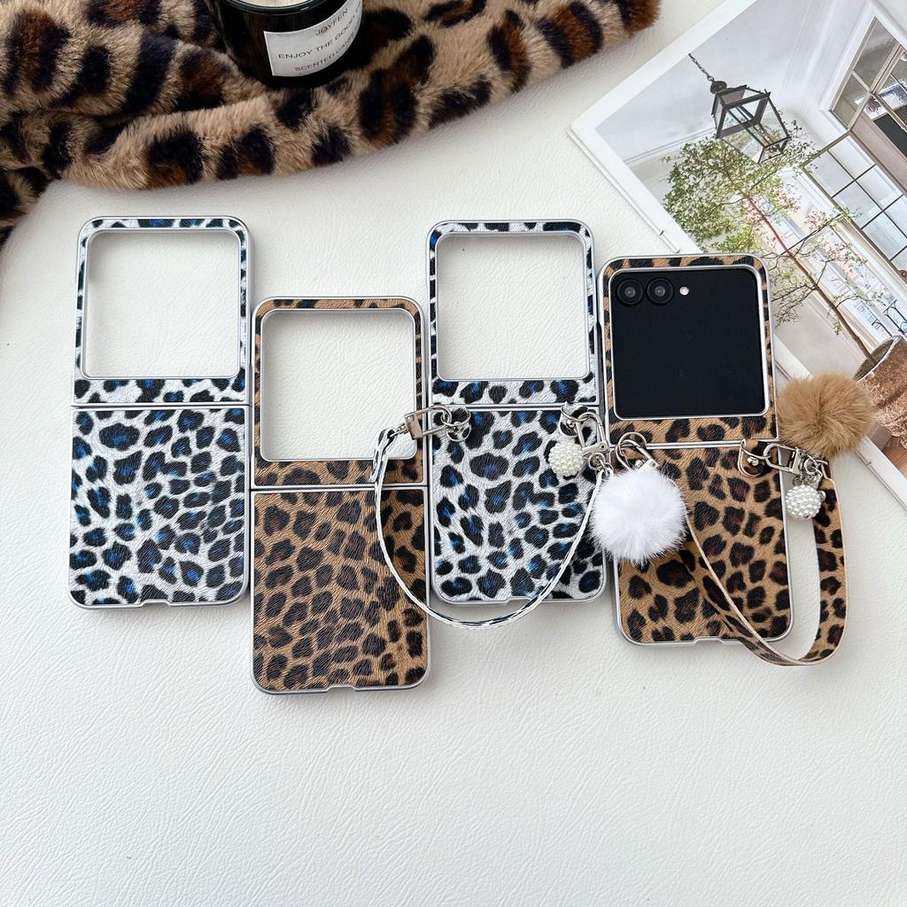 Applicable Motorazr11ultra Bow Mobile Phone Case Razr11 Leather Leopard Print Portable Rope Anti-drop Case Moisture
