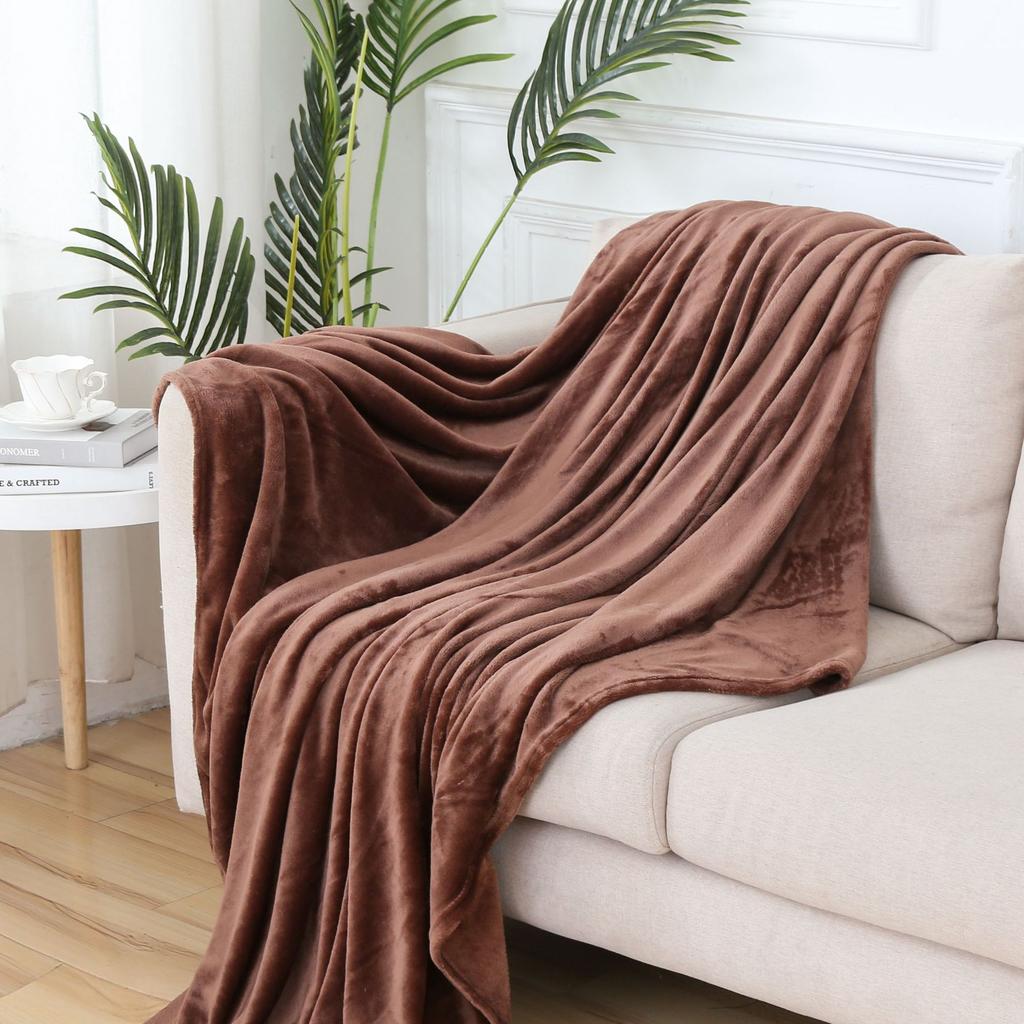 All-season Bedroom Throw Blanket Solid Color Flannel Soft and Comfortable Blanket Gift Air Conditioner Sofa Household Blanket