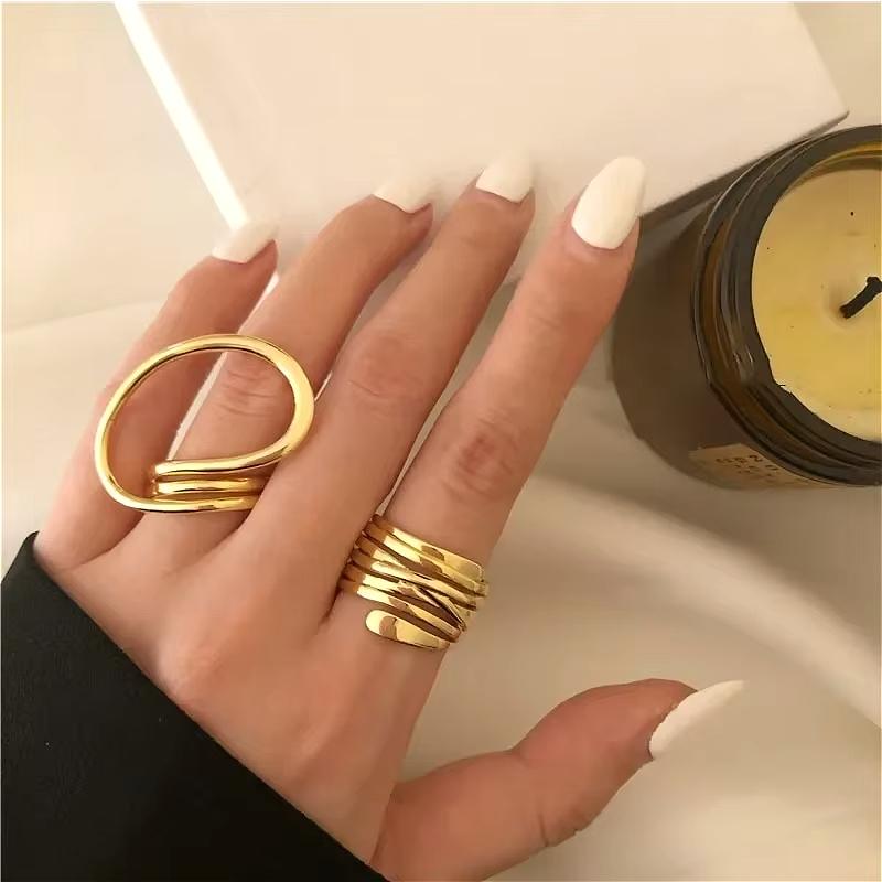 Silver Unique Lines Massive Ring Set Women‘s Large Rings Finger Jewelry Vintage Distorted Geometric Ring for Birthday Gift