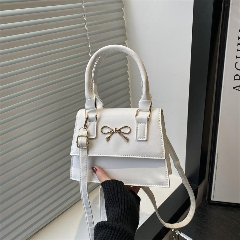 This Year's Popular Fashion Korean Version Handbag 2025 Summer New Small Fresh and Sweet Bow Crossbody Small Square Bag