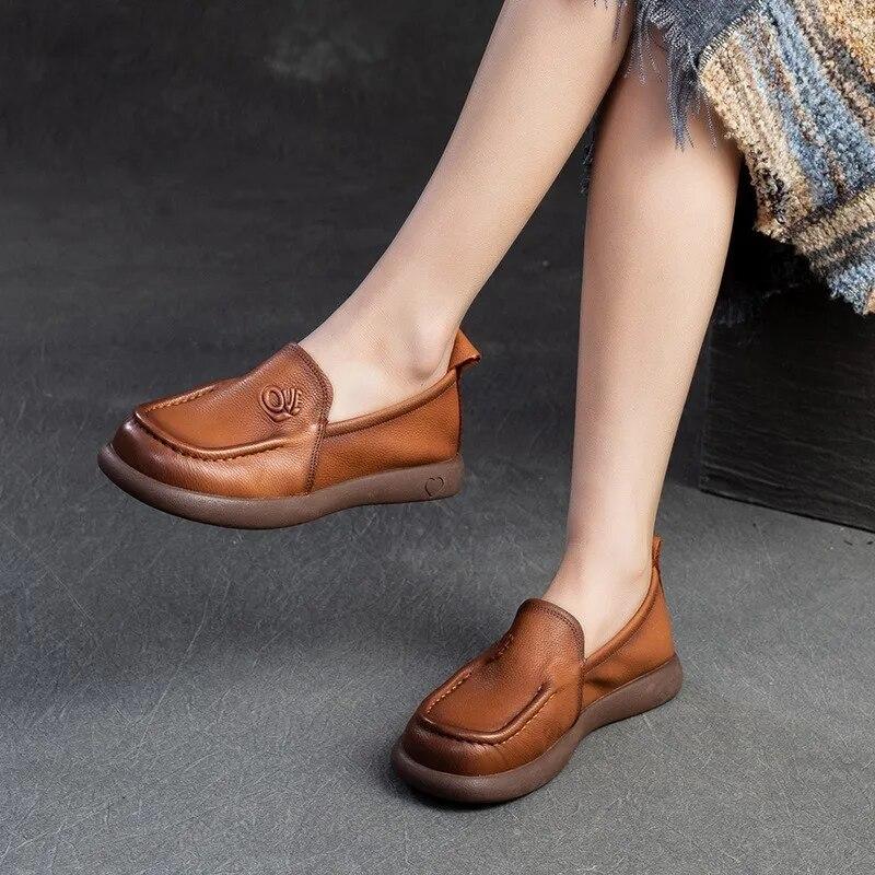 Retro Versatile Women's Shoes Genuine Leather Loafers Round Toe Soft Sole Casual Slip-on Flat Shoes