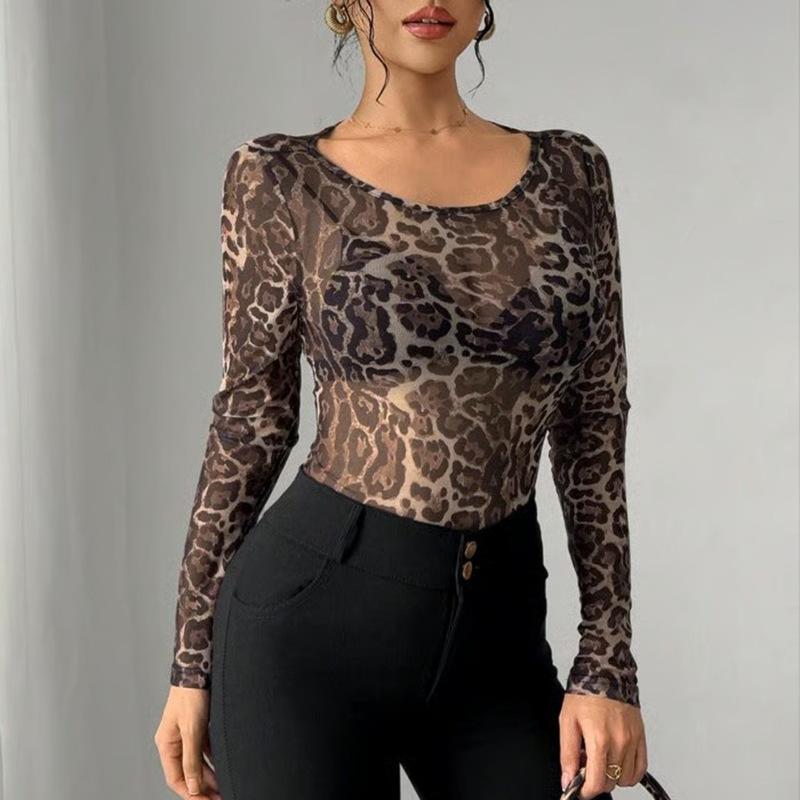 Style européen et américain automne nouveau vêtements pour femmes imprimé léopard maille perspective col rond manches longues haut T-shirt coupe ajustée