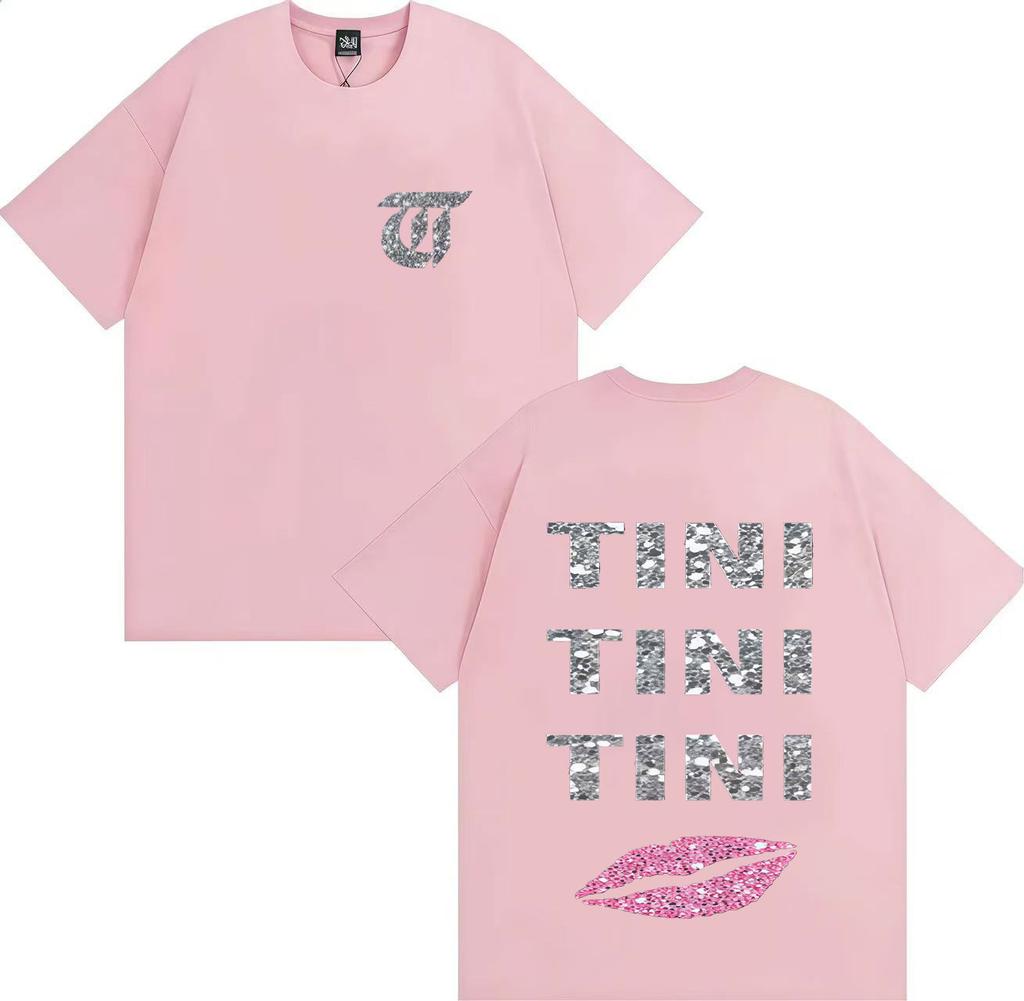 Cantante TINI STOESSEL Futtura Trendy 2025 Grafica Tour Maglietta Uomo Donna Pop Maglietta Cotone Casual Manica Corta T-Shirt Unisex