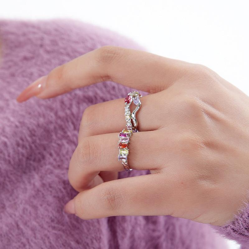 Open Stylish Geometric Ring For Women Featuring Vibrant Colorful Stones Perfect For Fashion And Wear Everyday