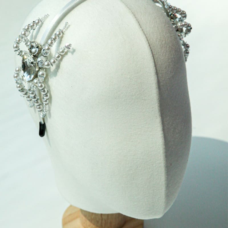 LOVUEE Tarantula Stirnband Weiß