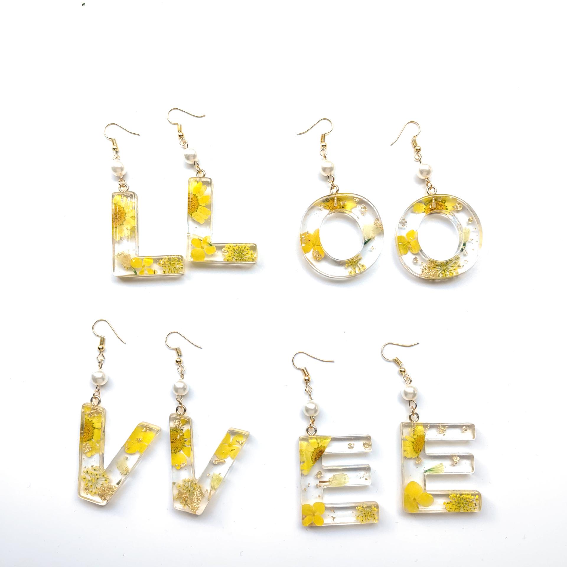 Cross-border Dried Flower Resin Earrings - Preserved Fresh Flower Accessories