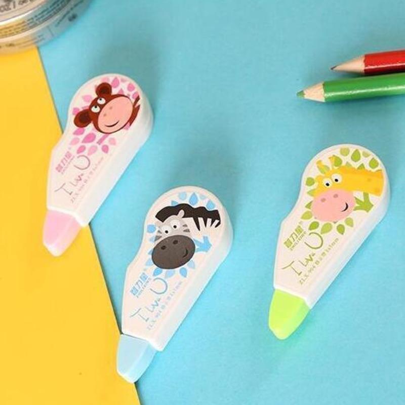 3 pezzi di simpatici animali Cartoom, nastro correttore da 3 m, materiale scolastico per ufficio di cancelleria