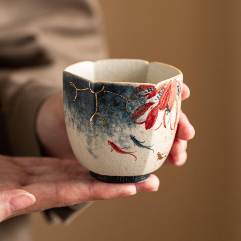 Blue and White Flint Red High-end Master Cup with Gold Stroke Hand-painted Lotus Rhyme, Koi Fish, Hexagonal Cup, Ceramic Tea Cup