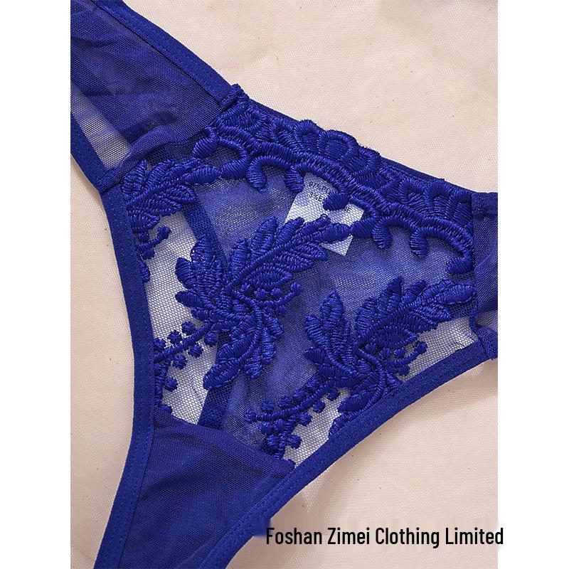 Y Moda Zarif Nakışlı Çiçekli İç Giyim Seti - Zarif İki Parçalı Sütyen Seti