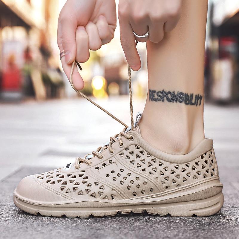 Men Sandals Breathable Beach Casual Soft Light Non-slip Summer EVA Cover Toe Outside Slippers Male Fashion Shoes