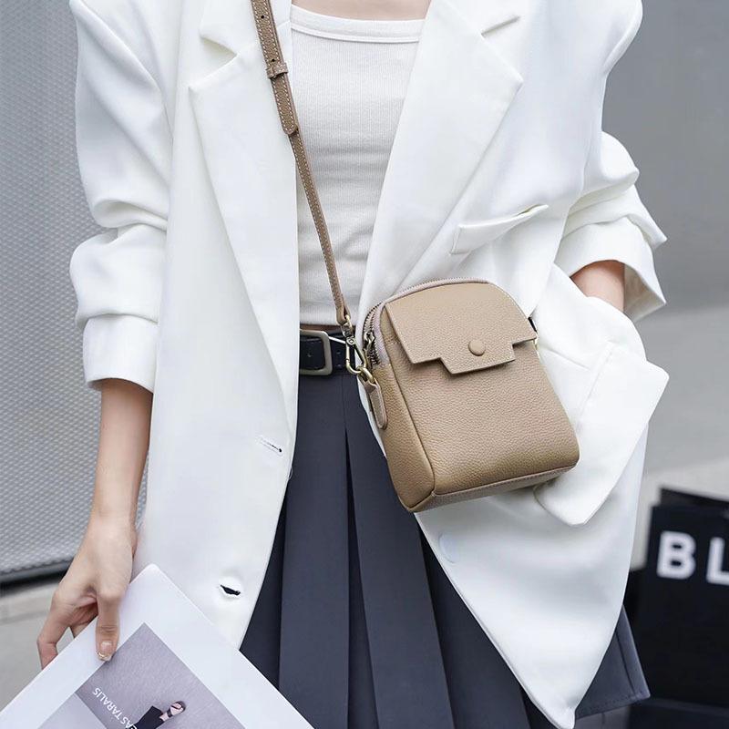 Dámské 2024 Mini crossbody tašky na telefon z pravé kůže - Jedinečné, kreativní a stylové malé tašky přes rameno