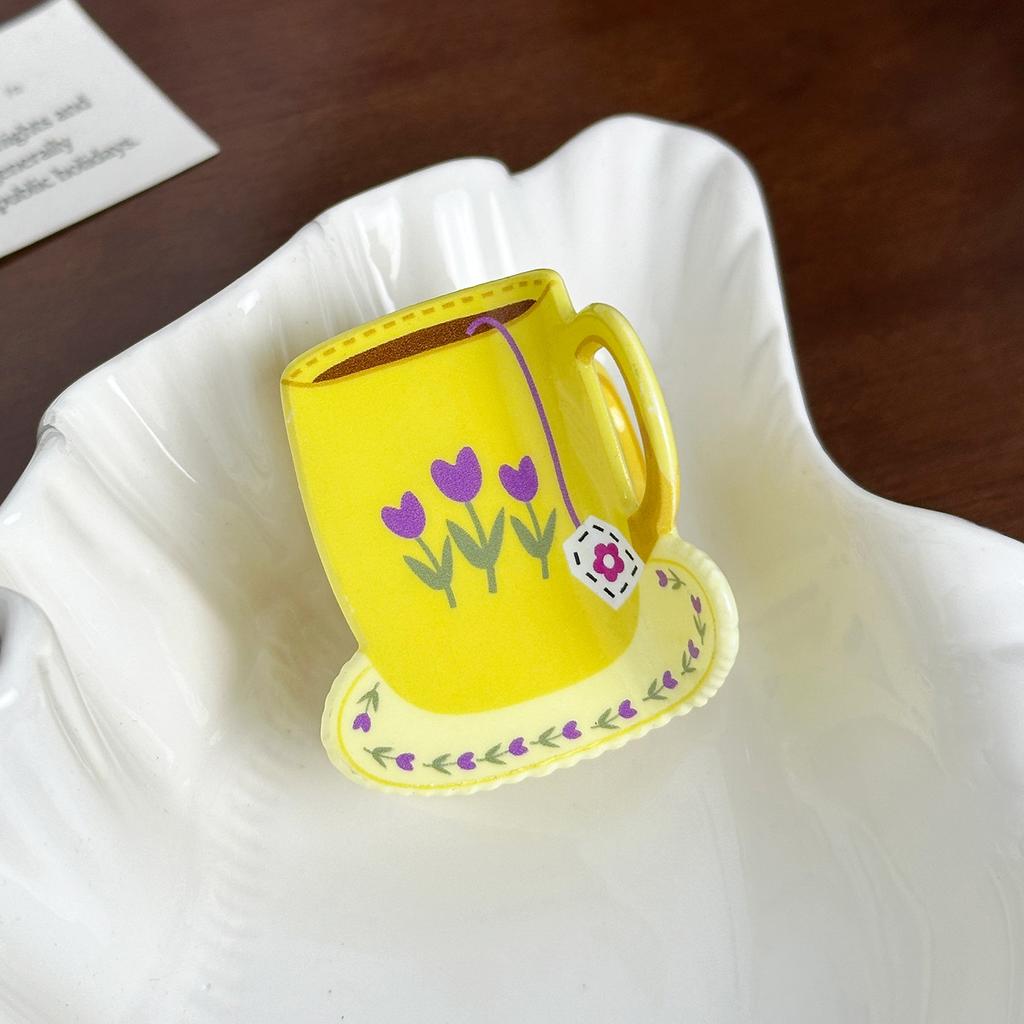 And Sweet Adorable Dopamine Hair Clip With Coffee Cup Design For Women Stylish