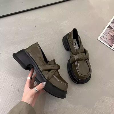 Moda Yumuşak Tabanlı Platform Loafer'lar Kadın Bahar Mary Jane Tek Ayakkabılar Boyu Artırır ve Küçük Deri Ayakkabılar