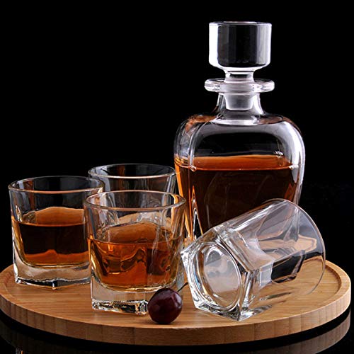 Glass Decanter with Airtight Geometric Stopper - Whiskey Decanter for Wine, Bourbon, Brandy, Liqueur, Juice, Water, and Mouthwash - Italian Lead-Free