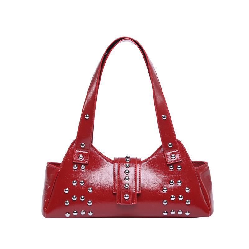 A Unique Street Underarm Bag with A Spicy Girl Style Versatile and Cool Rivet Single-shoulder Bag