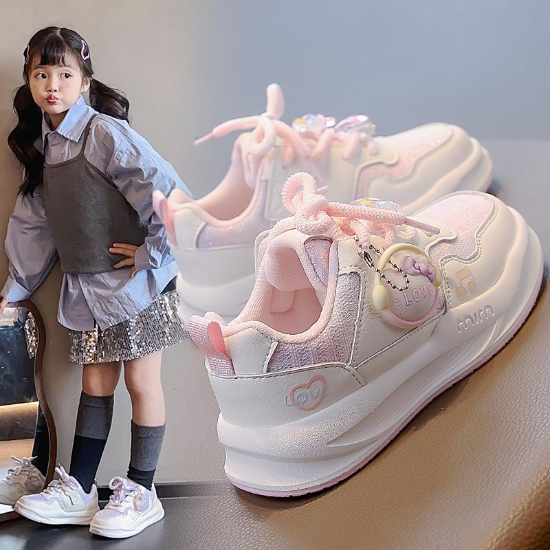Girls board shoes 2025 autumn new little white shoes girls light shoes sports shoes children soft-soled non-slip casual shoes
