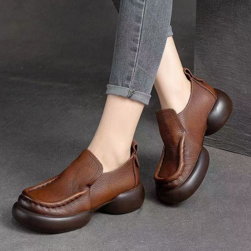 One pedal is not tired, autumn retro style, round head, comfortable and casual thick-soled small leather shoes for women