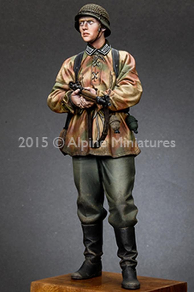 Alpine Miniatures scale Panzergrenadier Feldherrenhalle Resin Kit AM16030 1/16 (person)