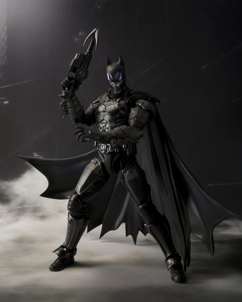 TAMASHII NATIONS Batman Approximately 160mm ABS PVC Painted Movable Figure S.H.Figuarts (INJUSTICE ver.) & & Die-cast [Used]