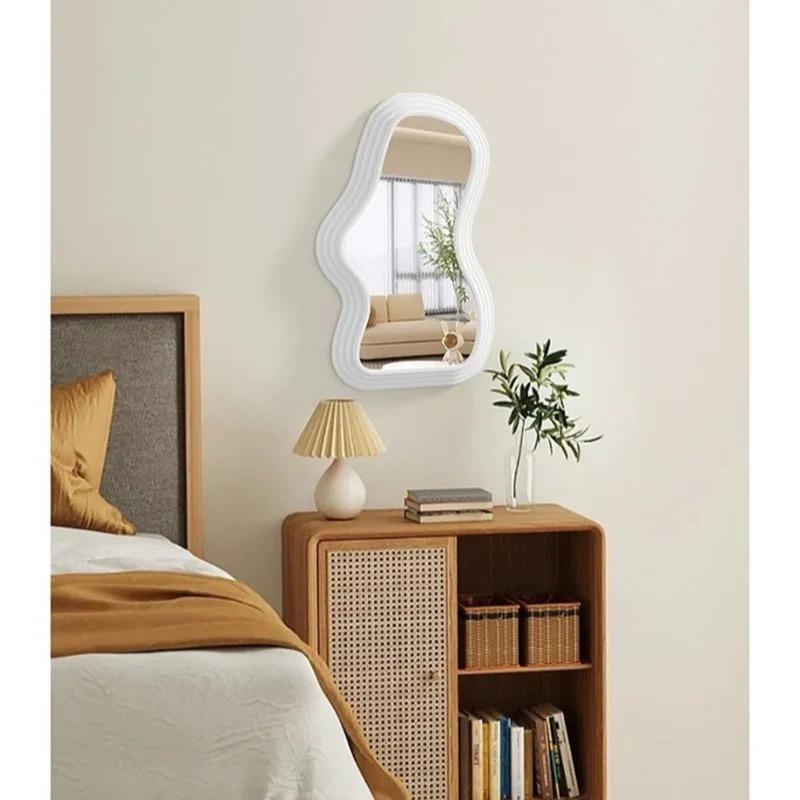 High Quality Cloud Shaped Makeup Mirror Wall-mounted Portable Standing Mirror Irregular Dressing Mirror Desk