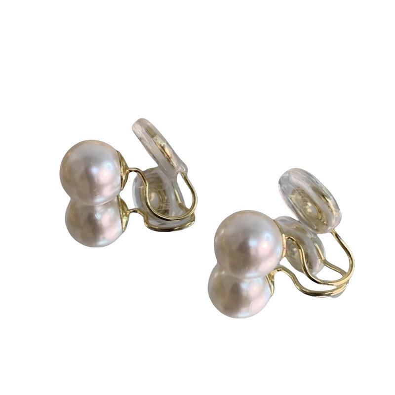 Korean-Style Painless Pearl Ear Clips - No Piercing, Sweet & Versatile for Women