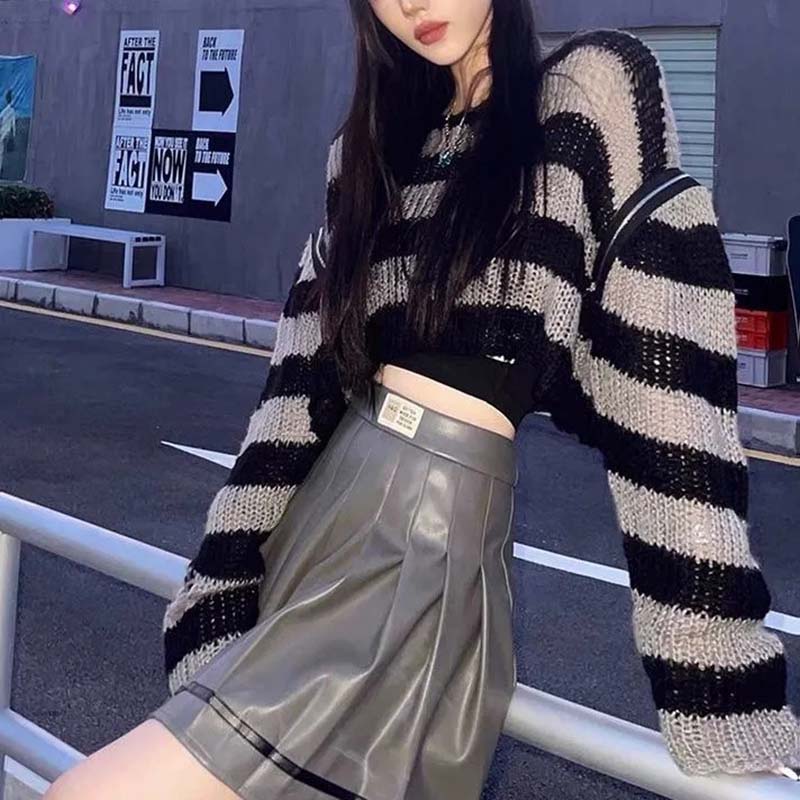 Gothic Ladies Sweater Crew Neck Long Sleeve Striped Cropped Knit Sweater Y2K Sexy Top Off-the-shoulder Zipper Design New Fashion