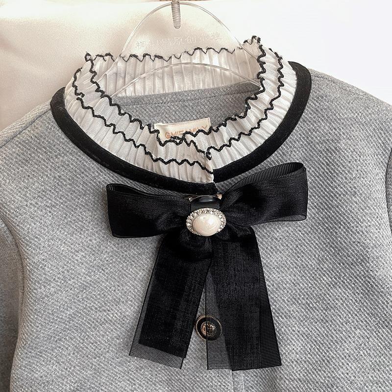 College Style Girls' Autumn Set Long Sleeved Bow Detail Top Flared Pants Two-Piece Fashionable Fall Outfit