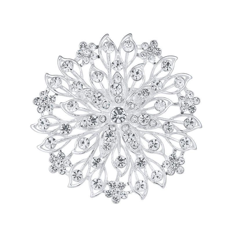 Vintage European and American Rhinestone Flower Brooch for Women, Elegant and Luxurious, Suitable for Suits, Coats, and Jackets, Brooch Accessory