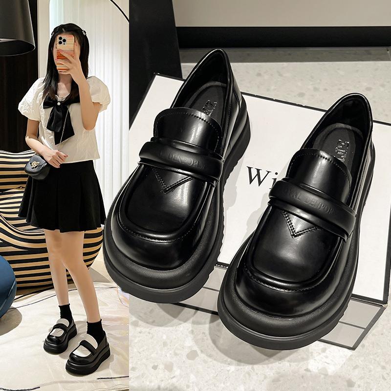 One-pedal women's spring new trendy with small thick-soled muffin British small leather shoes women's single shoes