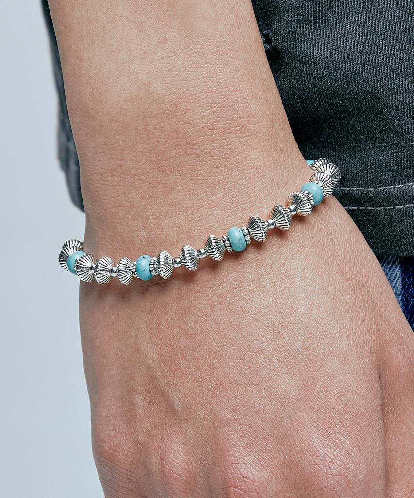 Knd Navajo Turquoise Bead Bracelet