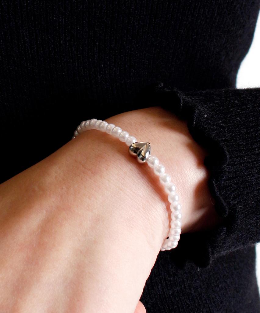 Noonoo Fingers Glow Heart Bracelet